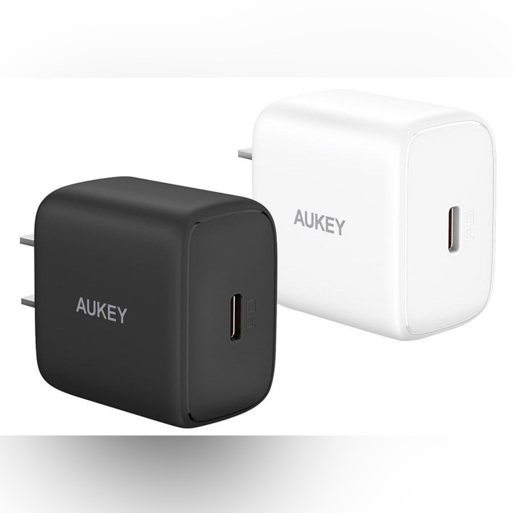 20W PD Fast Charger USB C (Aukey)